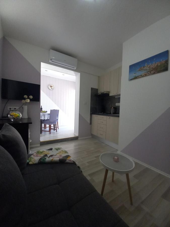 Apartman Maja Apartment Kastela Luaran gambar